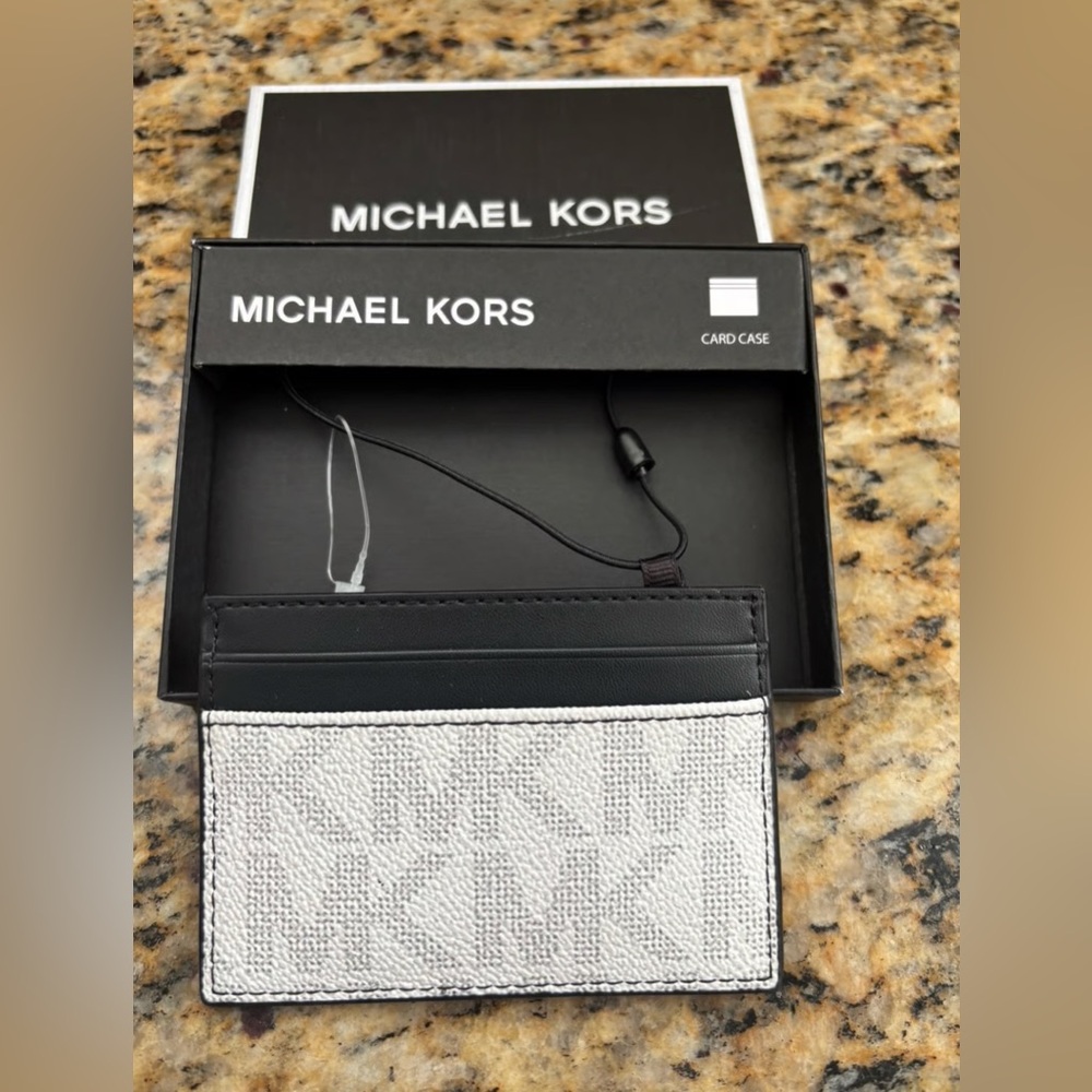 NWT Michael Kors Black Card Holder